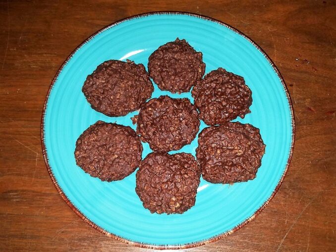 no-bake-oatmeal-cookies-on-a-plate no bake oatmeal cookies